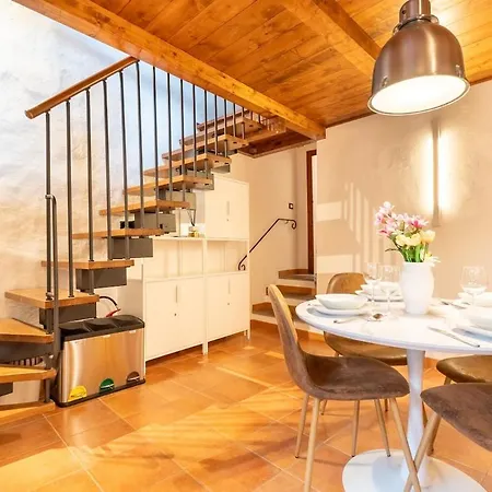 Tony'S I Design House Volterra Rooftop Suite *